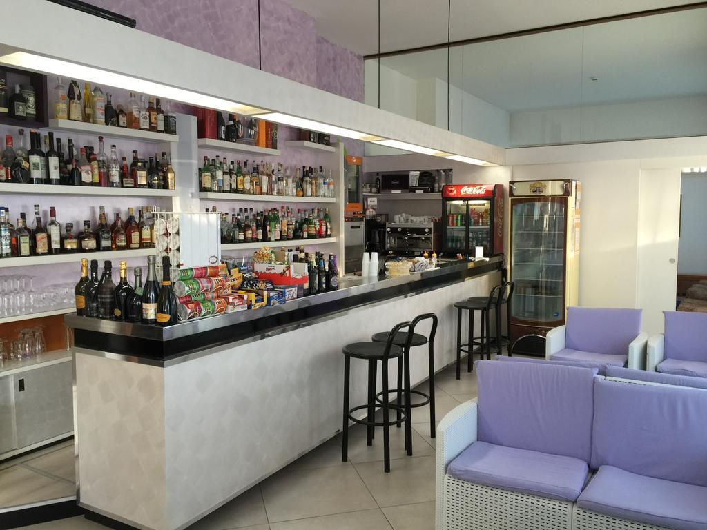 Hotel Sahara Milano Marittima Exterior foto